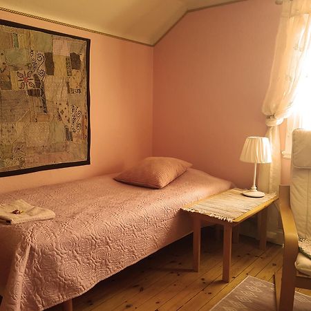 Garpenbergs B&B, Bnb Экстерьер фото