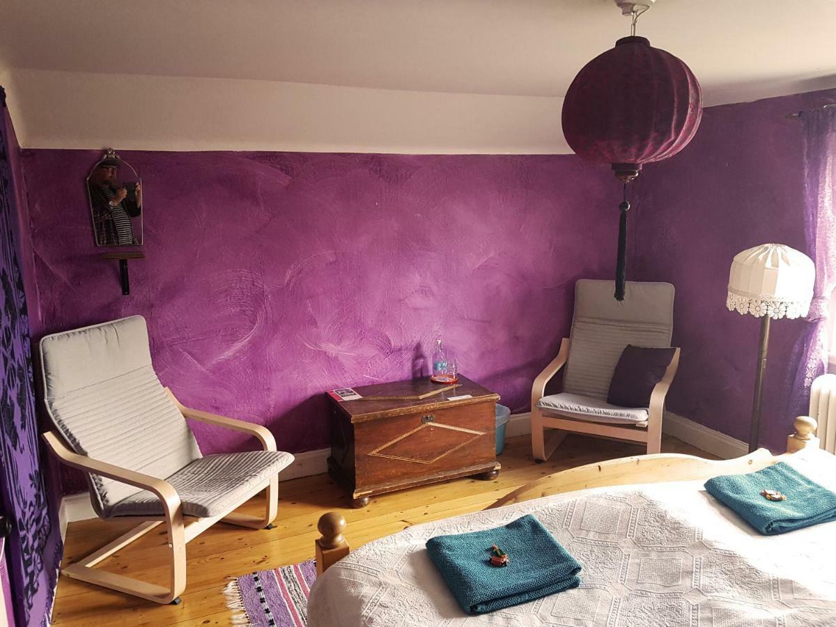 Garpenbergs B&B, Bnb Экстерьер фото