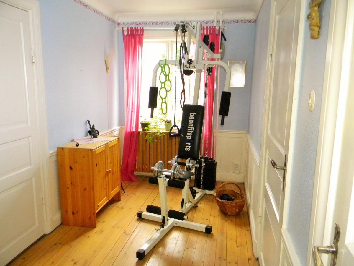 Garpenbergs B&B, Bnb Экстерьер фото